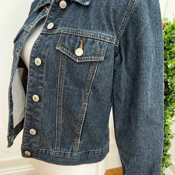 Old Navy Size small dark denim jacket with pockets - Picture 3 of 7